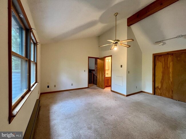 Building Photo - 148 Fieldstone Ln