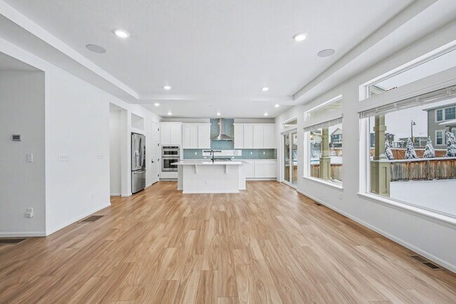 Building Photo - 16417 E 111th Pl