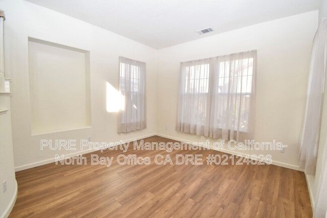 Building Photo - 1919 Sestri Ln