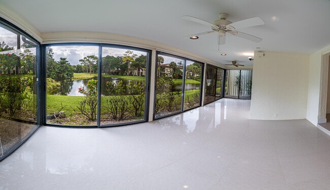 Building Photo - 8410 Cypress Ln