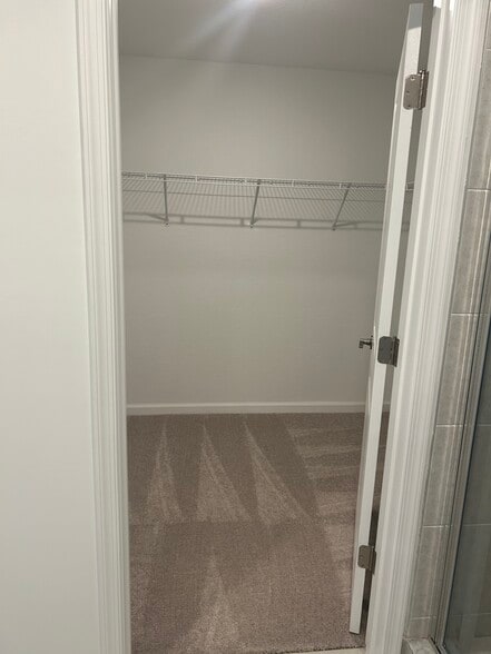 Walk-In Closet - 4209 Longmour Ln
