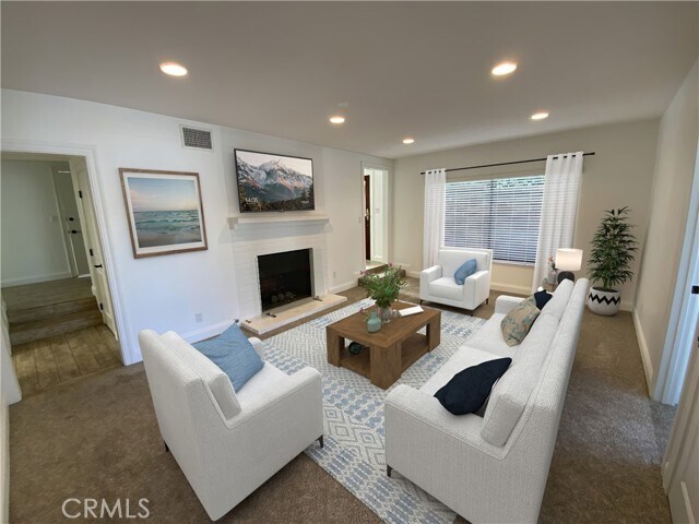 Building Photo - 2137 Channel Rd