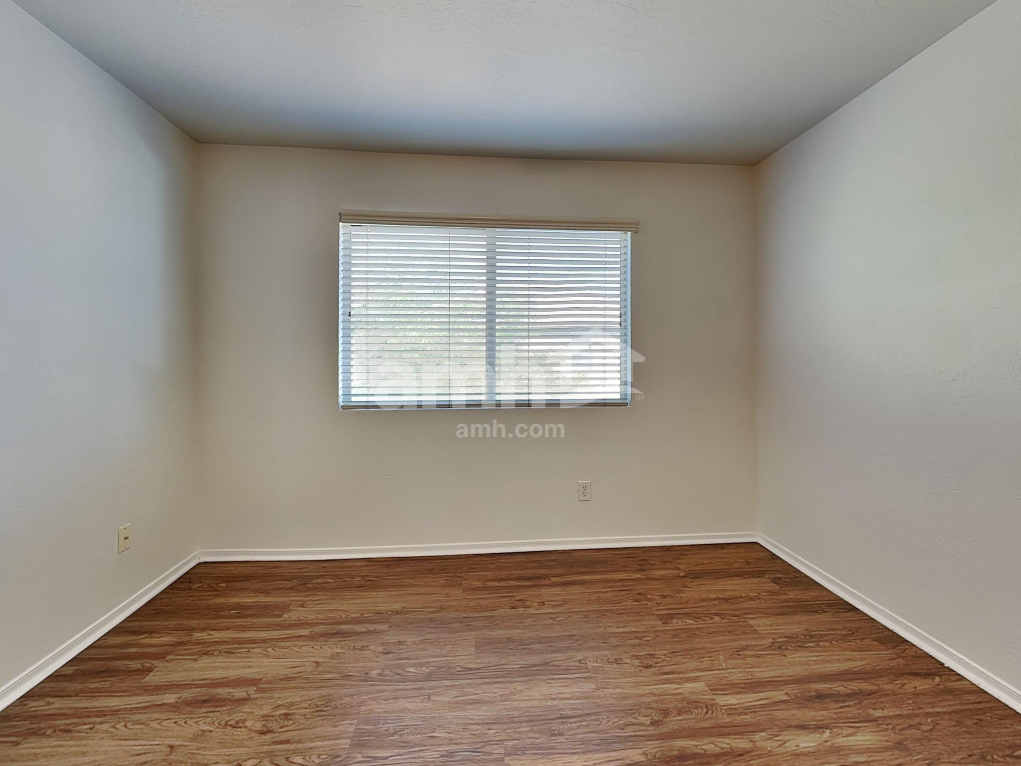 Building Photo - 2653 S 89th Dr