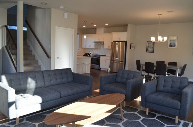 Building Photo - Shared Housing with A Modern Look