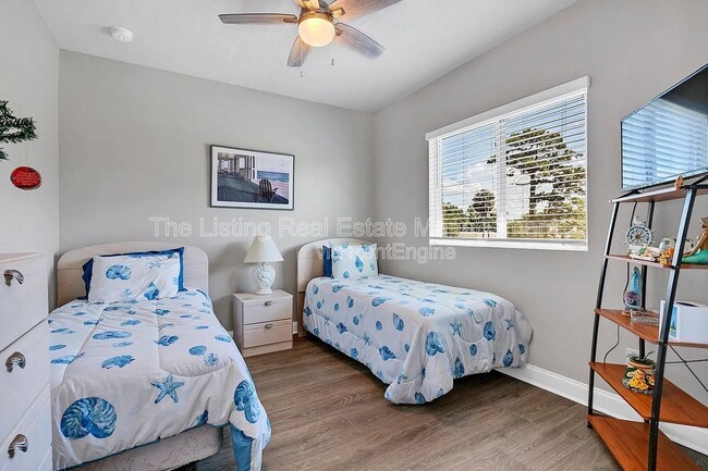 Building Photo - 2808 Gipper Cir