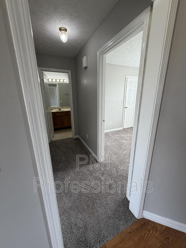 Building Photo - 3180 Veals Rd