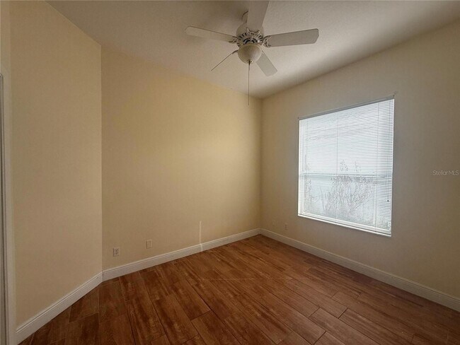 Building Photo - 2073 River Park Blvd