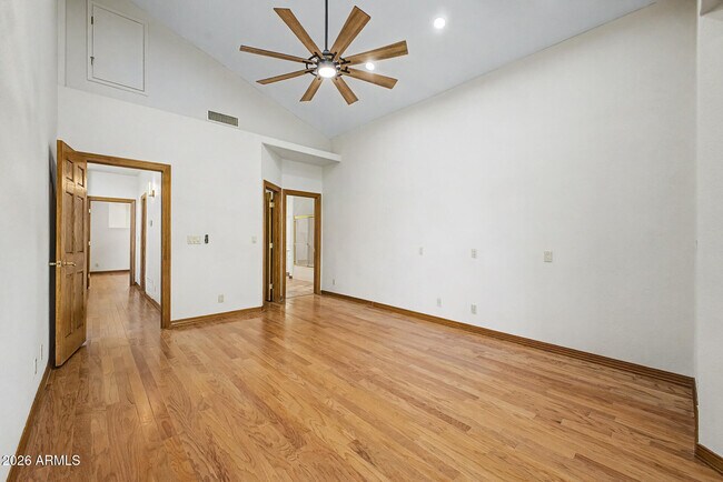Building Photo - 5812 W Del Lago Cir