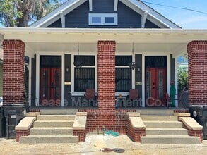 Building Photo - 330 Seguin St