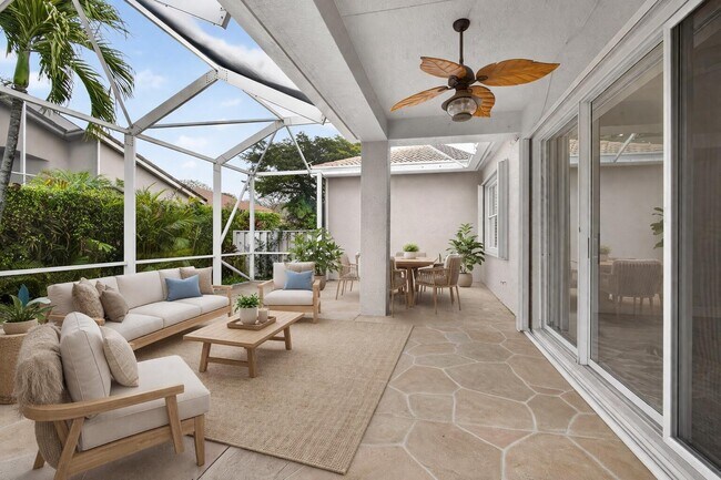 Building Photo - 2675 Pyes Harbour