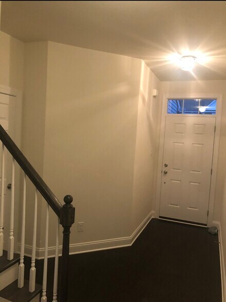 Building Photo - 314 Ridgewood Dr