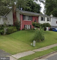 Building Photo - 13808 Gilbert Rd