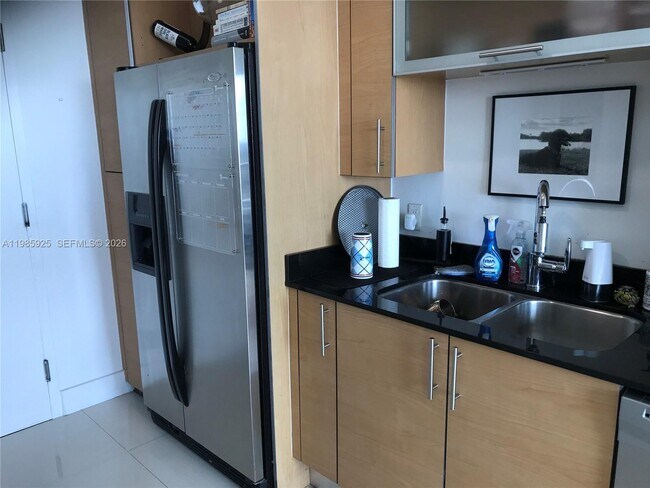 Building Photo - 60 SW 13th St