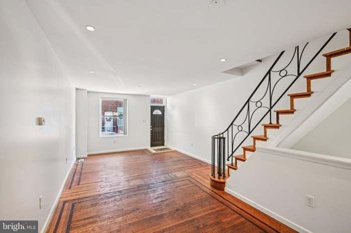 Building Photo - 2324 S Mildred St