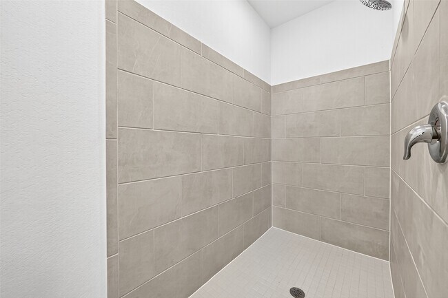Building Photo - 16214 Texas Flatland Way