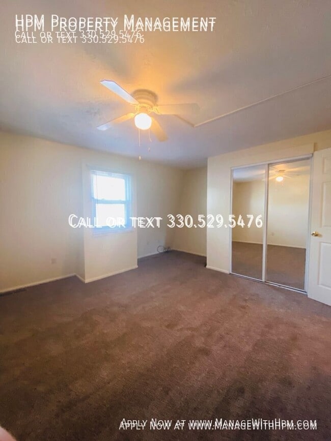 Building Photo - 6634 Island Dr NW