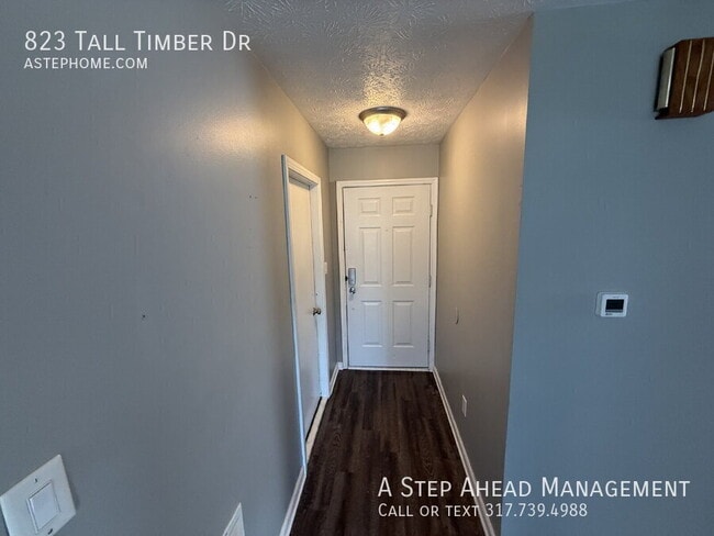Building Photo - 823 Tall Timber Dr
