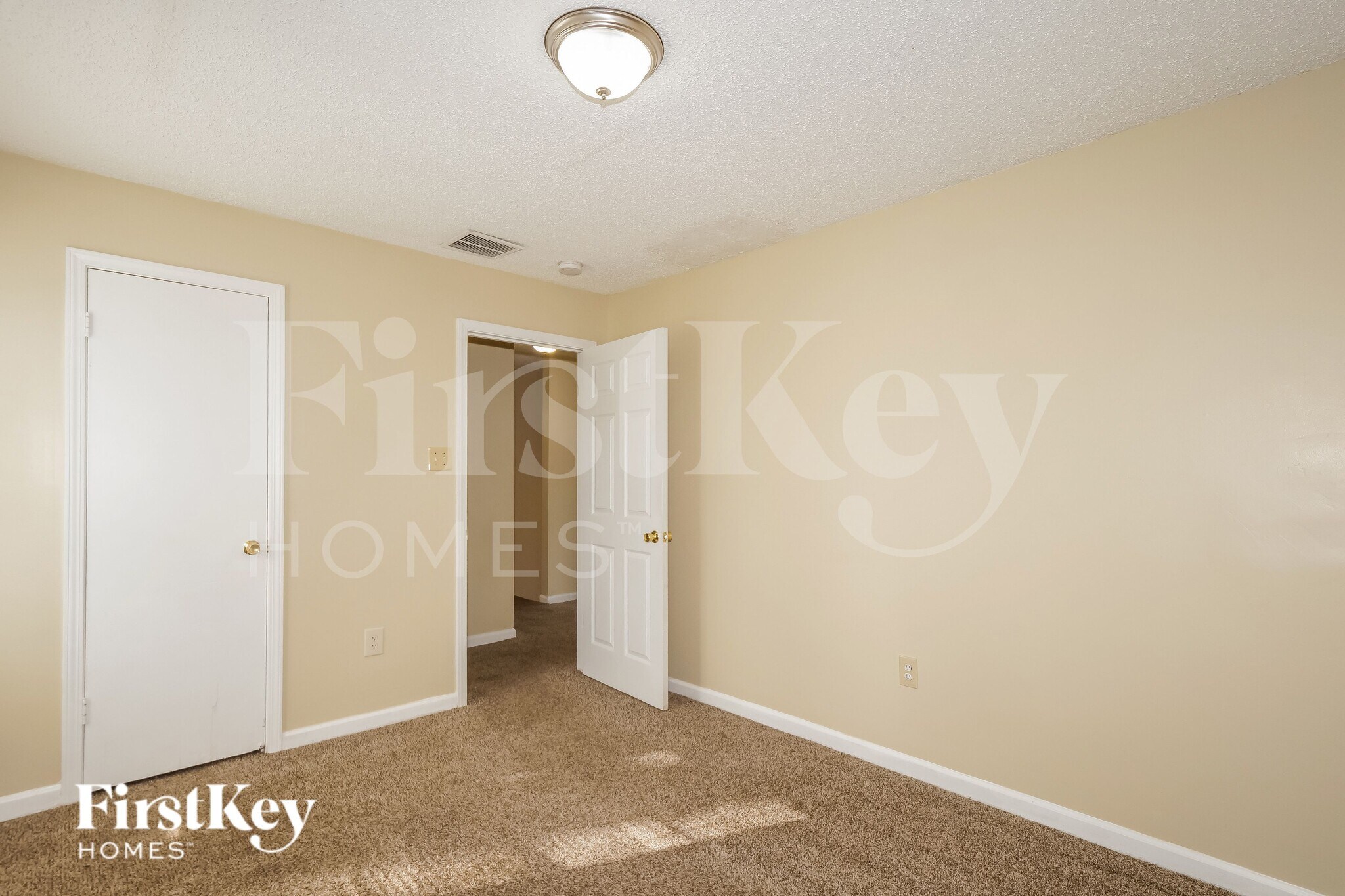 Building Photo - 5966 Anchuca Cove