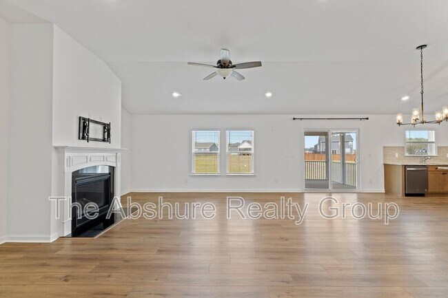 Building Photo - 7508 Frasier Fir Pl