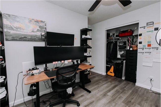 Building Photo - 1930 Independence Rd