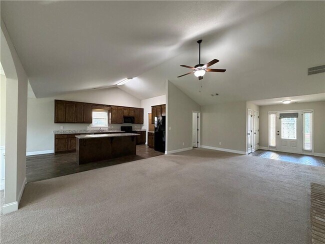 Building Photo - 700 River Mist Cir