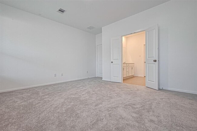 Building Photo - 6822 Harvest Wheat Ln