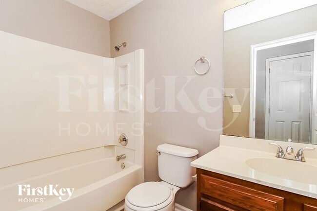 Building Photo - 11207 Ridge Oak Dr