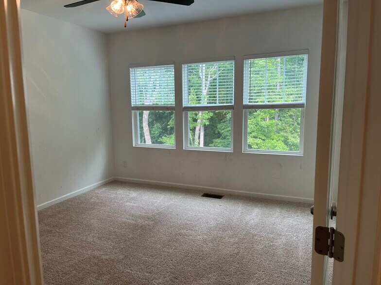 Building Photo - 4343 Pond Pine Trl