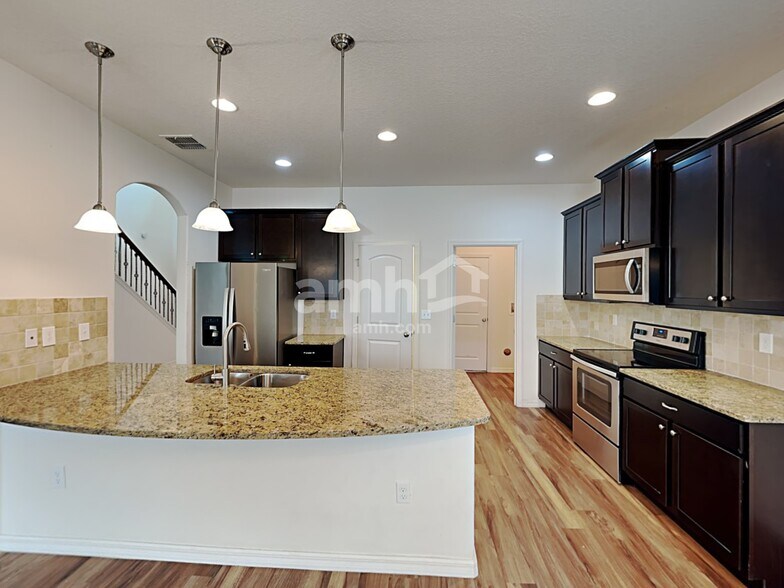 Building Photo - 11904 Winterset Cove Dr