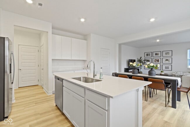 Building Photo - 19441 Beruna Way