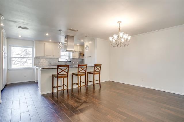 Building Photo - 2017 Garden Oaks Dr