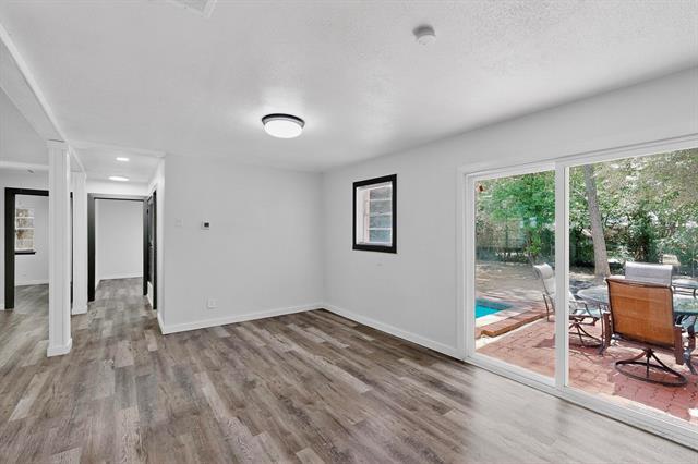 Building Photo - 5908 Emerson Dr