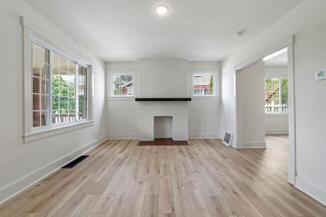 Building Photo - READY FOR MOVE IN! Don't miss this fully renovated 3-bedroom in Penn Hills!