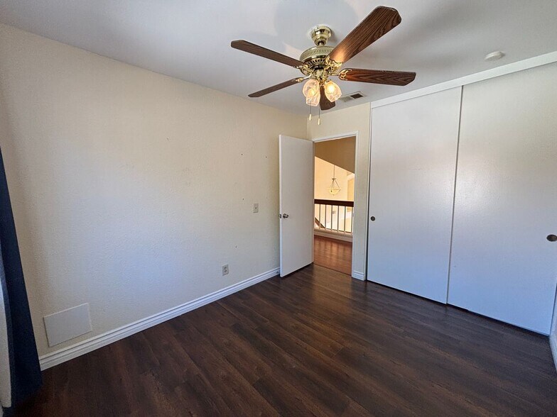 Building Photo - 11726 Blue Lupin Ln