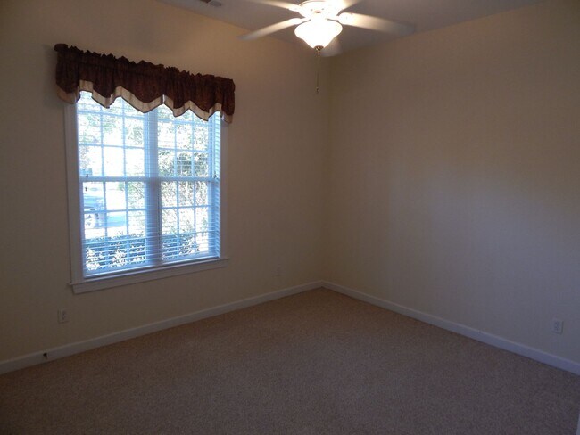 Building Photo - 4315 Stratton Village Ln
