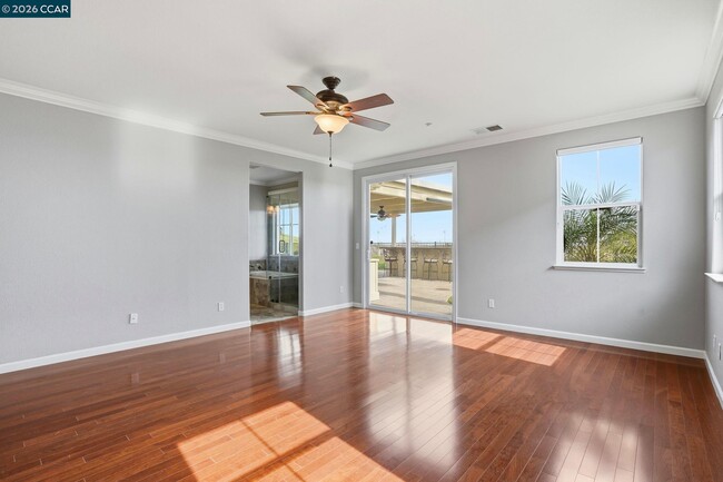 Building Photo - 354 Pebble Beach Dr