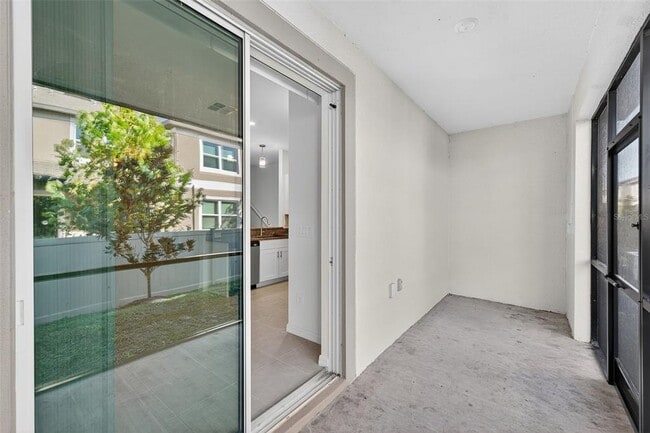 Building Photo - 10349 Trumpet Honeysuckle Wy