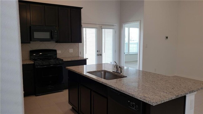 Building Photo - 718 Blue Oak Blvd