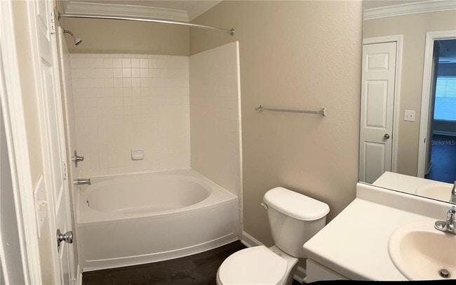 Building Photo - 18413 Bridle Club Dr