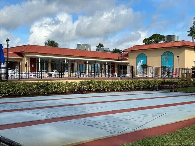 Building Photo - 1939 SW Palm City Rd