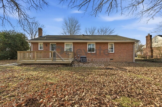 Building Photo - 8410 Yolanda Rd