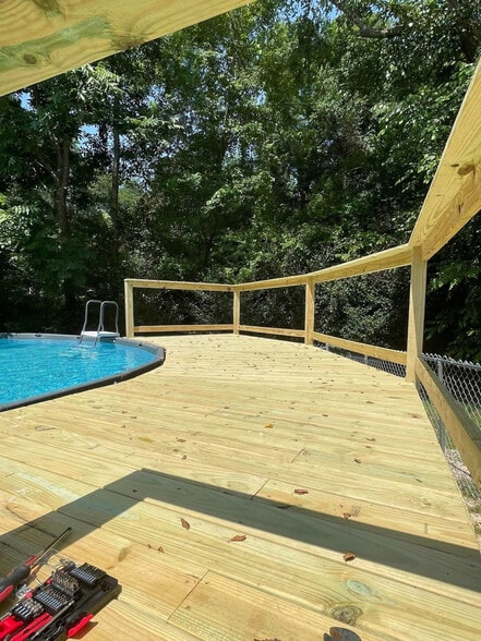 Building Photo - 309 Indian Creek Dr E