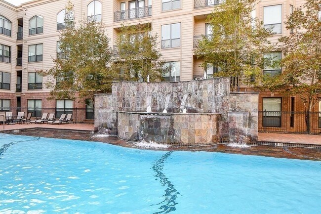 Building Photo - 2299 Lone Star Dr