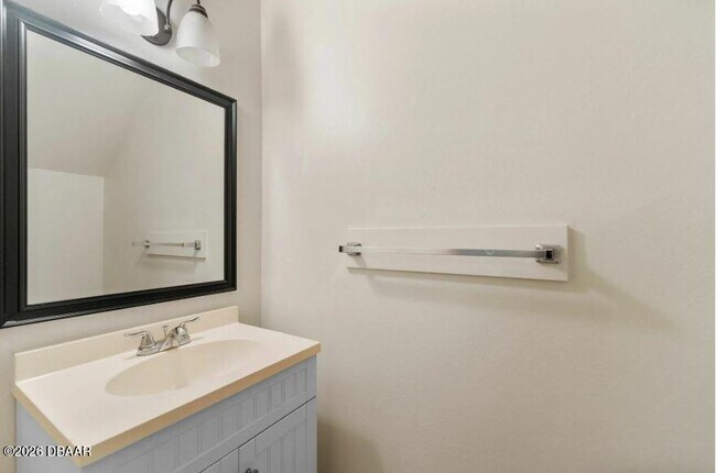 Building Photo - 118 Hardin Pl