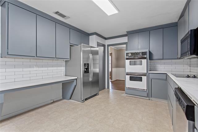 Building Photo - 9306 Forest Hills Blvd