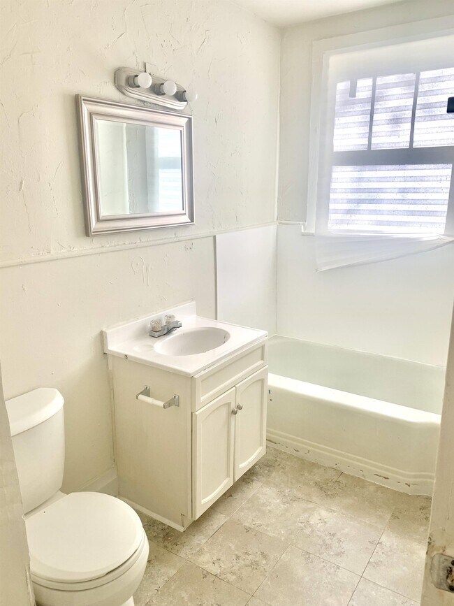5426 Clayton Dr 5426 Clayton Dr Baton Rouge LA 70805 Apartment Finder