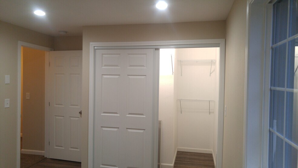 Building Photo - 4722 69th St Ct NW