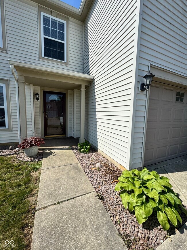 Primary Photo - 10797 Miller Dr