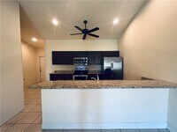 Building Photo - 3022 SE Santa Barbara Pl