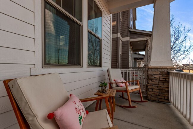 Building Photo - 4BD, 3.5BA Northfield Home with Finished Basement and 2-Car Garage